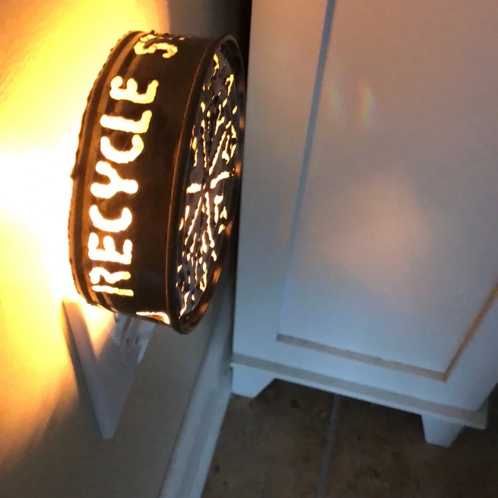 Nightlight made from Steel Can for Recycling
